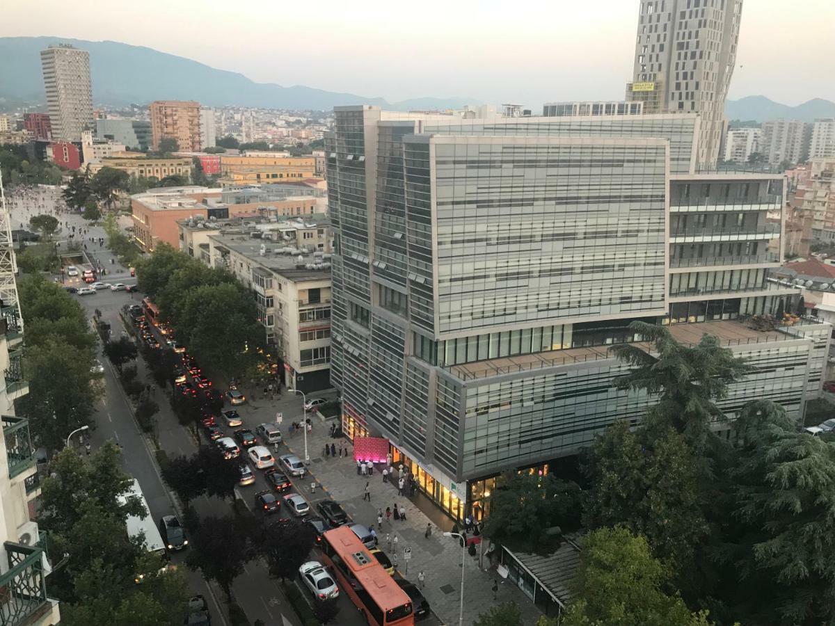 Sun Tower-center Of Lägenhet Tirana